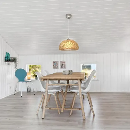 Blaguna - 600m From The Sea In Nw Jutland By Interhome *