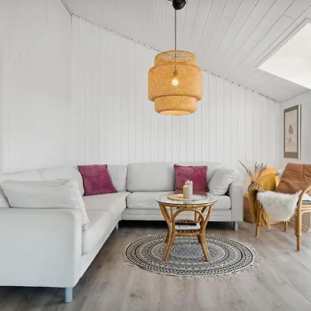 Blaguna - 600m From The Sea In Nw Jutland By Interhome Holiday home
